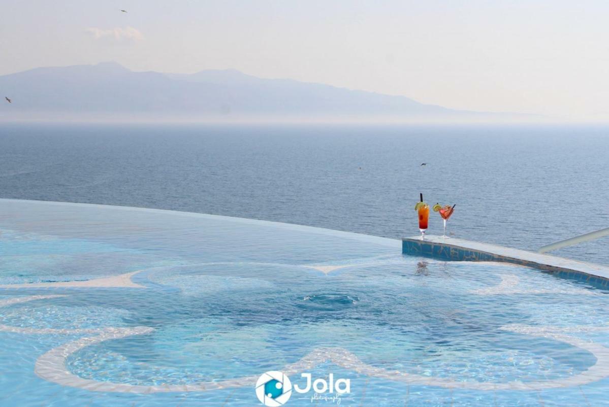 Bougainville Bay Resort - Villa 11 Sarandë エクステリア 写真